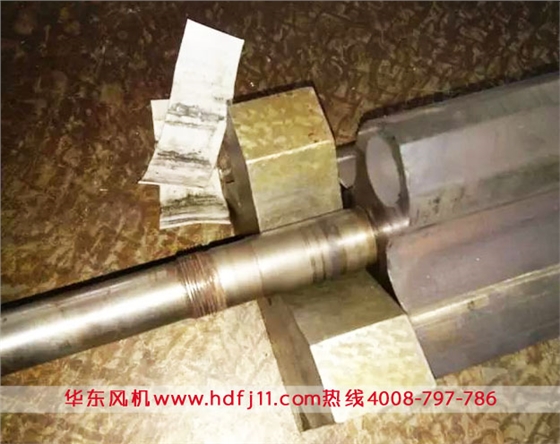 羅茨風機轉(zhuǎn)子待修.jpg 羅茨風機轉(zhuǎn)子待修.jpg